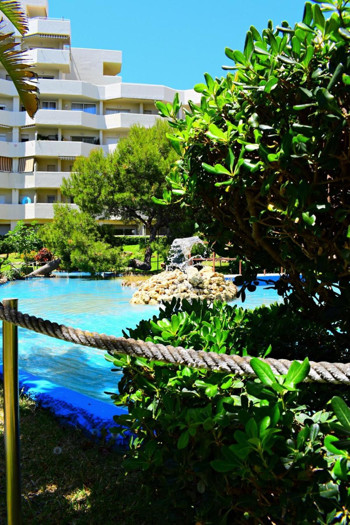 Beautiful Flat In Benalbeach In Front Of The Sea * Benalmádena